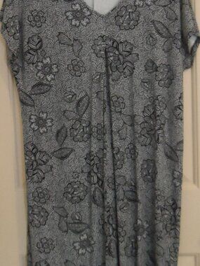 J.Jill Black & White Floral Print Cap Sleeve Dress Sz Small Wearever Collection
